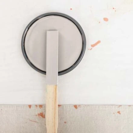 Painting The Past Eggshell 750 Ml - 89 Oyster 3 Painting The Past Eggshell 750 Ml - 89 Oyster